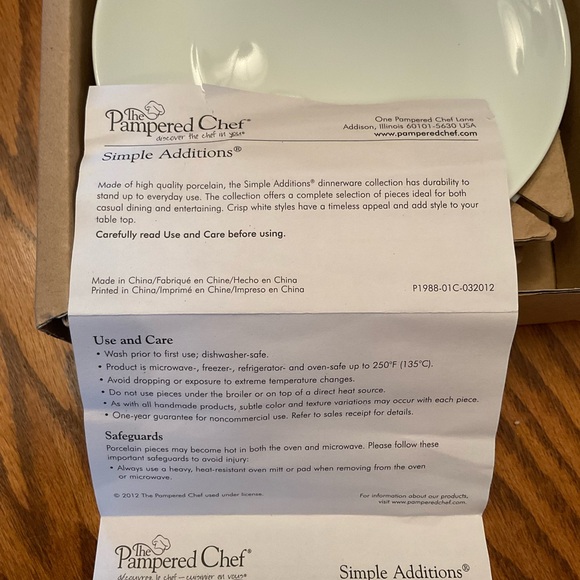 NIB Pampered Chef Appetizer Plates, White, Set of 4 - Picture 6 of 6